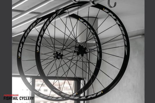 Lightweight, Bladed Spokes Wheelset by INTRO7 in da house! - FISHTAIL CYCLERY