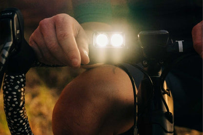 Knog - KNOG Blinder Road 400 Bike Light - FISHTAIL CYCLERY